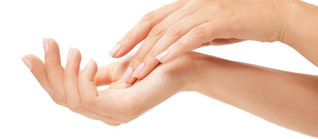 Wie solltest du die Hände im Herbst und Winter pflegen? Geprüfte Kosmetikprodukte und Eingriffe