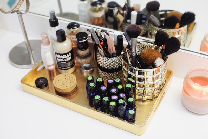 Gut organisierte Kosmetiktasche. Wie und wo sollt ihr Kosmetikprodukte aufbewahren?